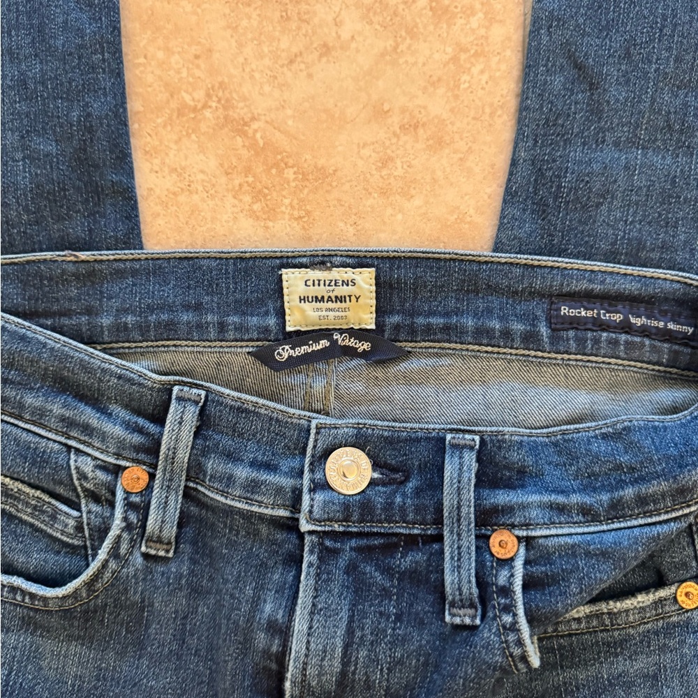 Citizens of Humanity Rocket Crop High Rise jeans Size 25 - Picture 3 of 5